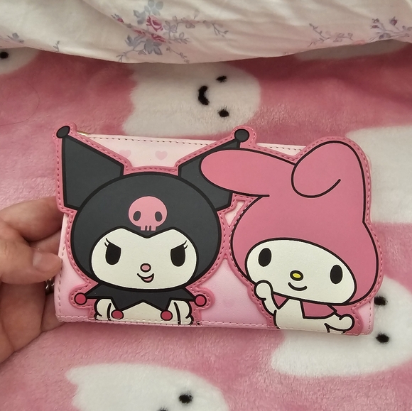 My Melody and Kuromi Loungefly set main image 7